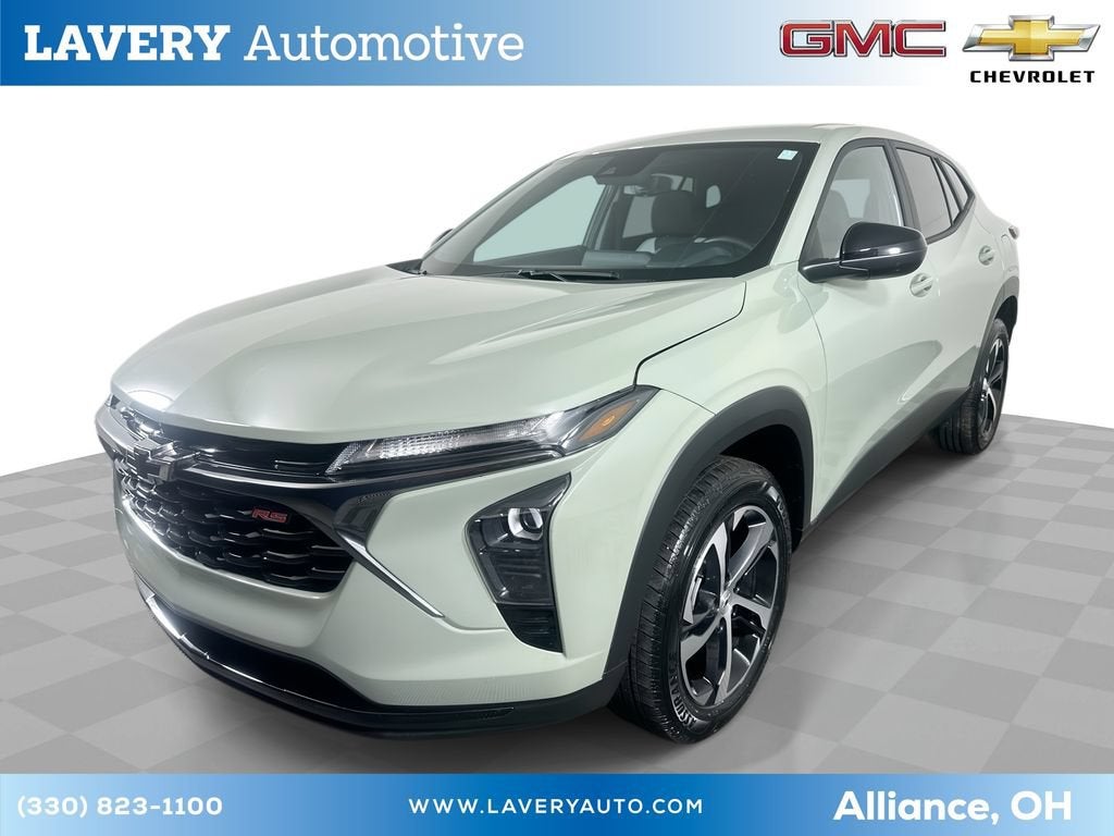 2024 Chevrolet Trax 1RS in Cacti Green — front three-quarter view